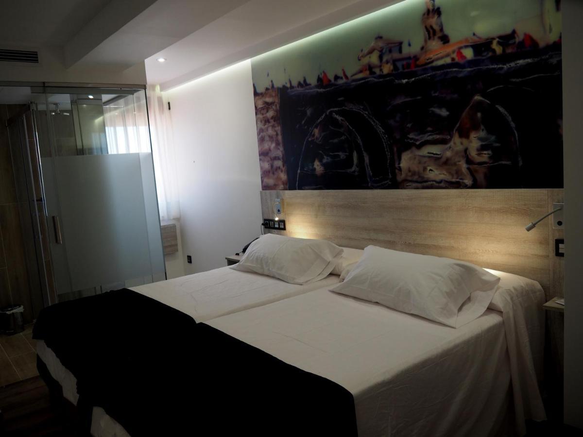 Hostal Don Suero De Quinones ออสปิตาล เด ออร์บีโก ภายนอก รูปภาพ